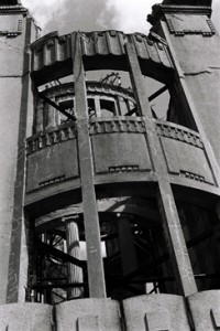Josiane Keller - Hiroshima Prefectural Industrial Promotion Hall Ruin