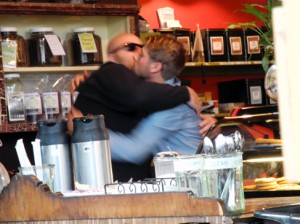 Josiane Keller - Peter and Andre hugging