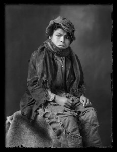 Martin Chambi - Nino Mendigo de Cusco - 1934