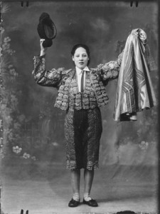 Martin Chambi - Señorita torera, Cuzco, 1932