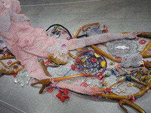 Joyce J Scott - Lynched Tree - detail 1- 2011-15