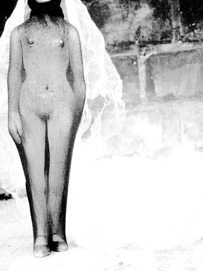 Josiane Keller - Alice's torso with black and white veil 2