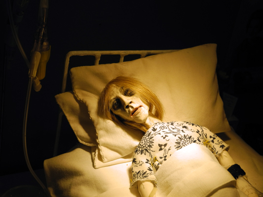 Josiane Keller - Billy in the hospital bed 34 - Billy looking at me 5
