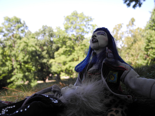 Josiane Keller - Molly and Starfish smoking weed on the graveyard 3