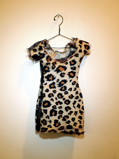 Josiane Keller - Molly's leopard-print mini dress with sheer black sides