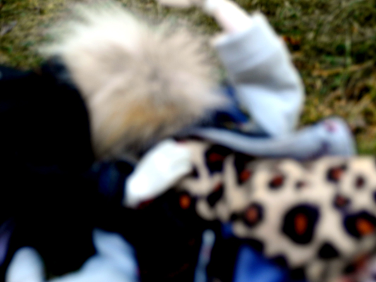Josiane Keller - Starfish and Molly making out on the graveyard 3